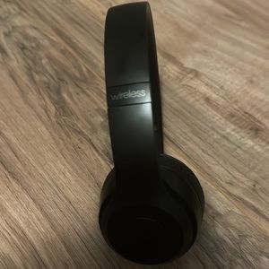Beats Solo 3 BRAND NEW